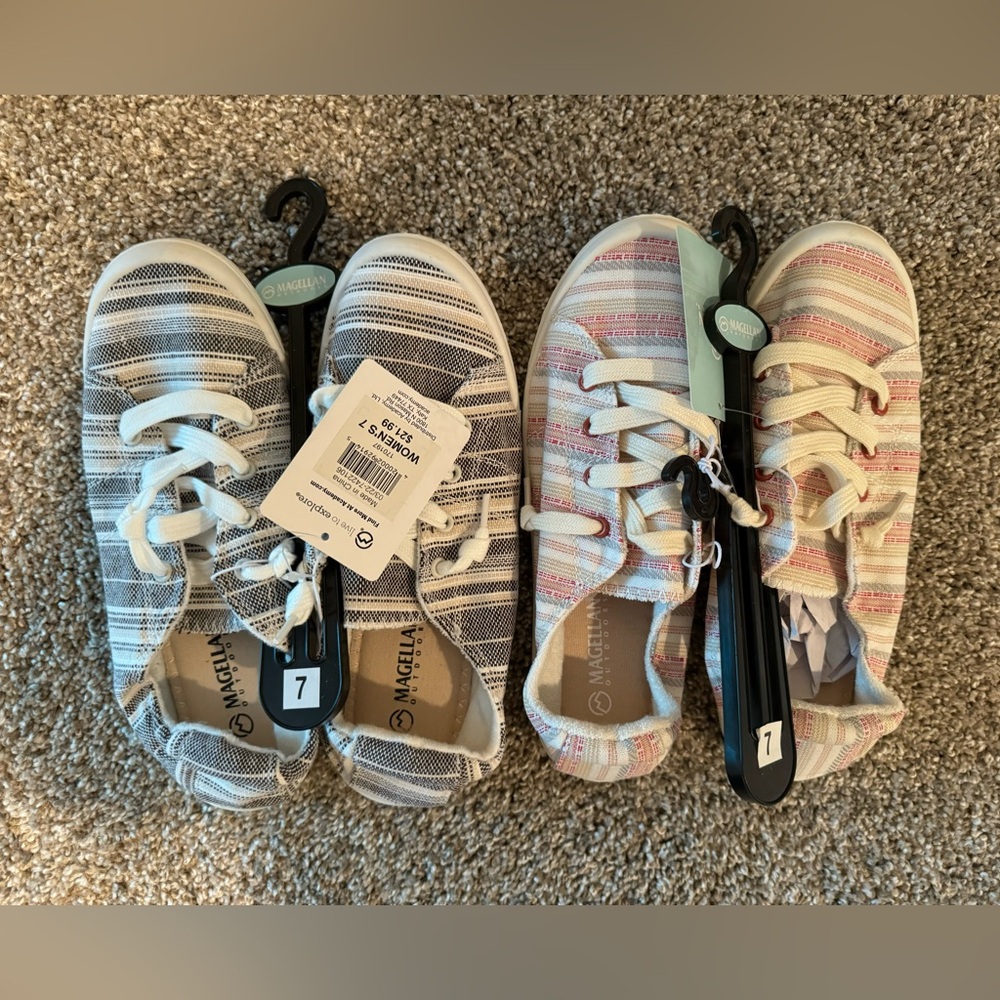 2 NEW Magellan Outdoors Women's Stripe  Scrunch-Back Shoes Size 7